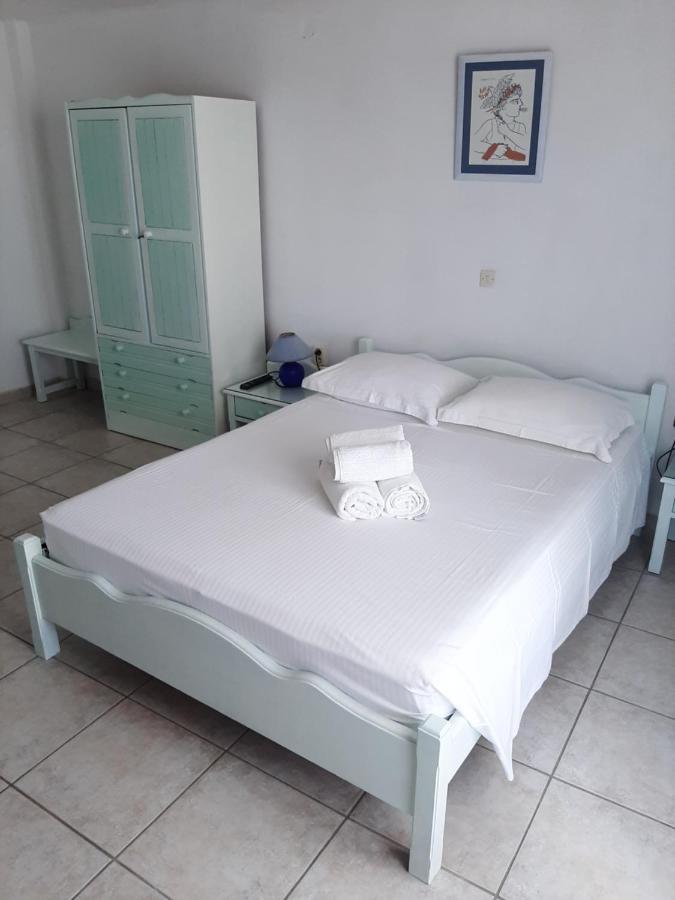 פריסה Villa Nefeli מראה חיצוני תמונה